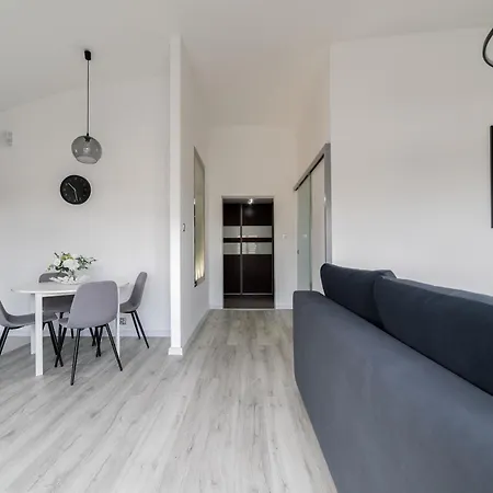 Blazeja Modern By Bookinghost Apartman *